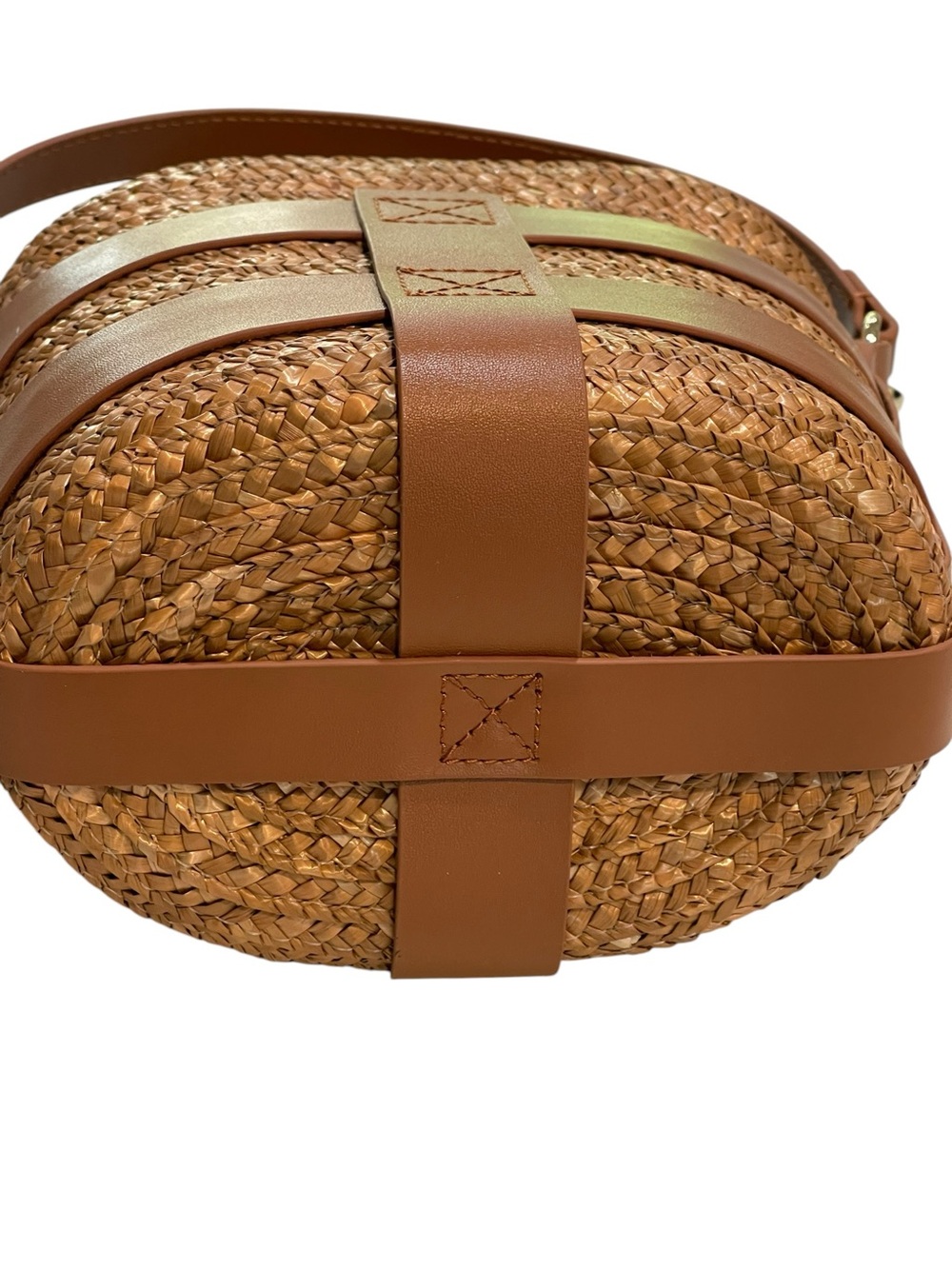 NWOT Vineyard Vines Woven Rattan Bucket Bag Crossbody Leather Straps - Picture 6 of 6